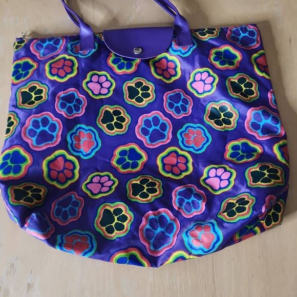 Foldable purple paw print nylon tote - Picture 1 of 3